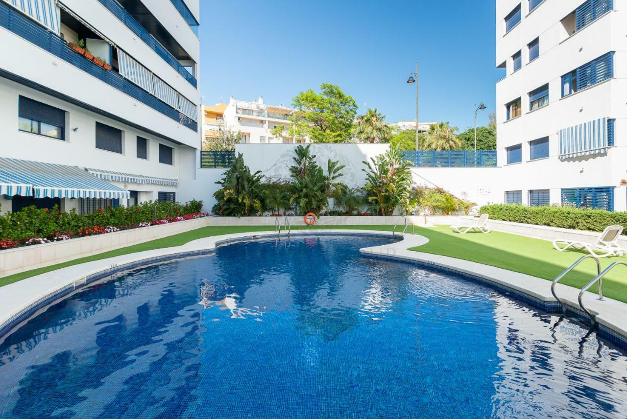 Vista Africa Beach Apartment By Dahlia Group เอสเตโปนา ภายนอก รูปภาพ