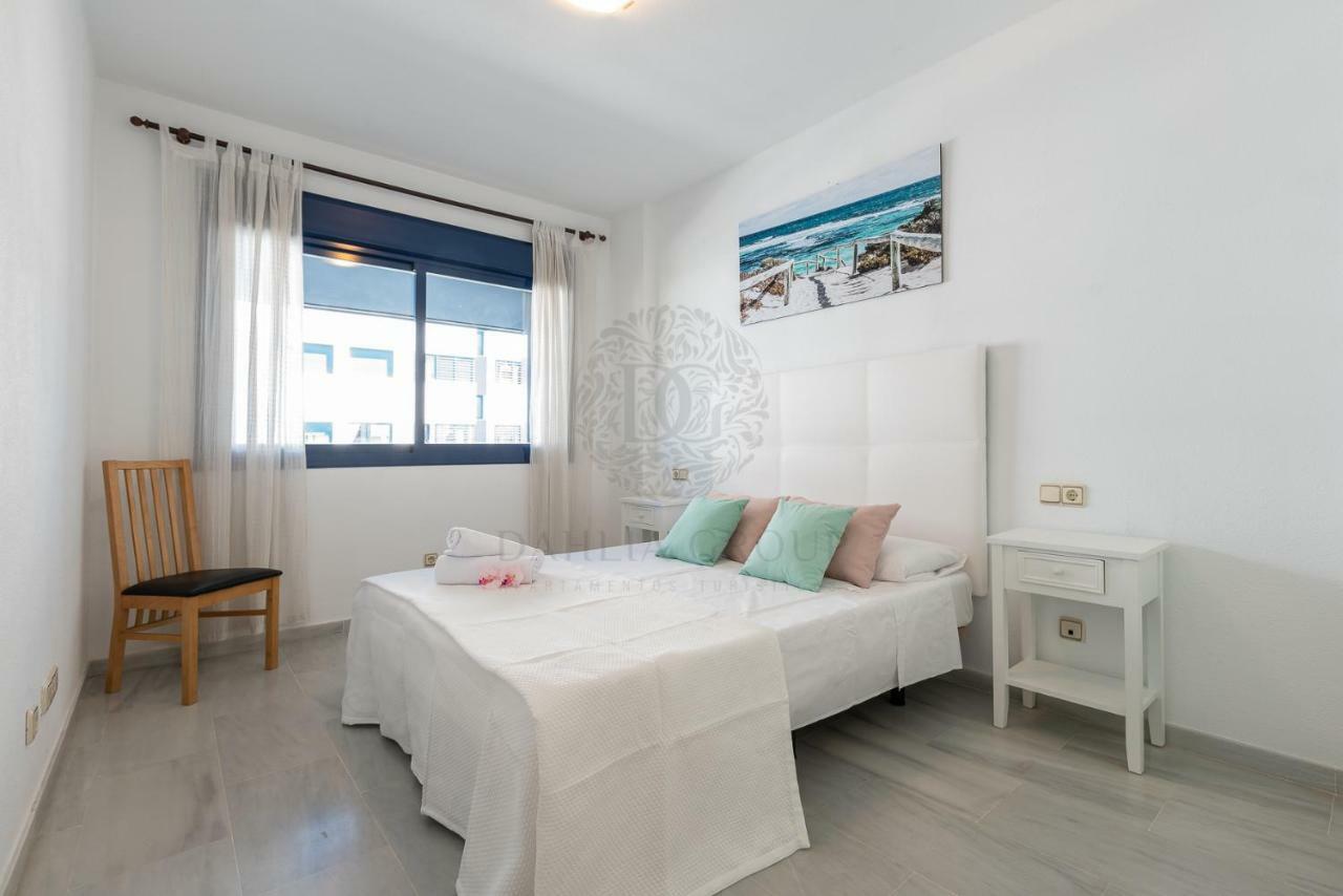 Vista Africa Beach Apartment By Dahlia Group เอสเตโปนา ภายนอก รูปภาพ